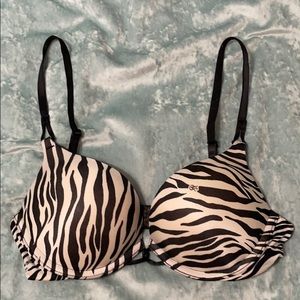 Victoria Secret Miraculous Plunge bra